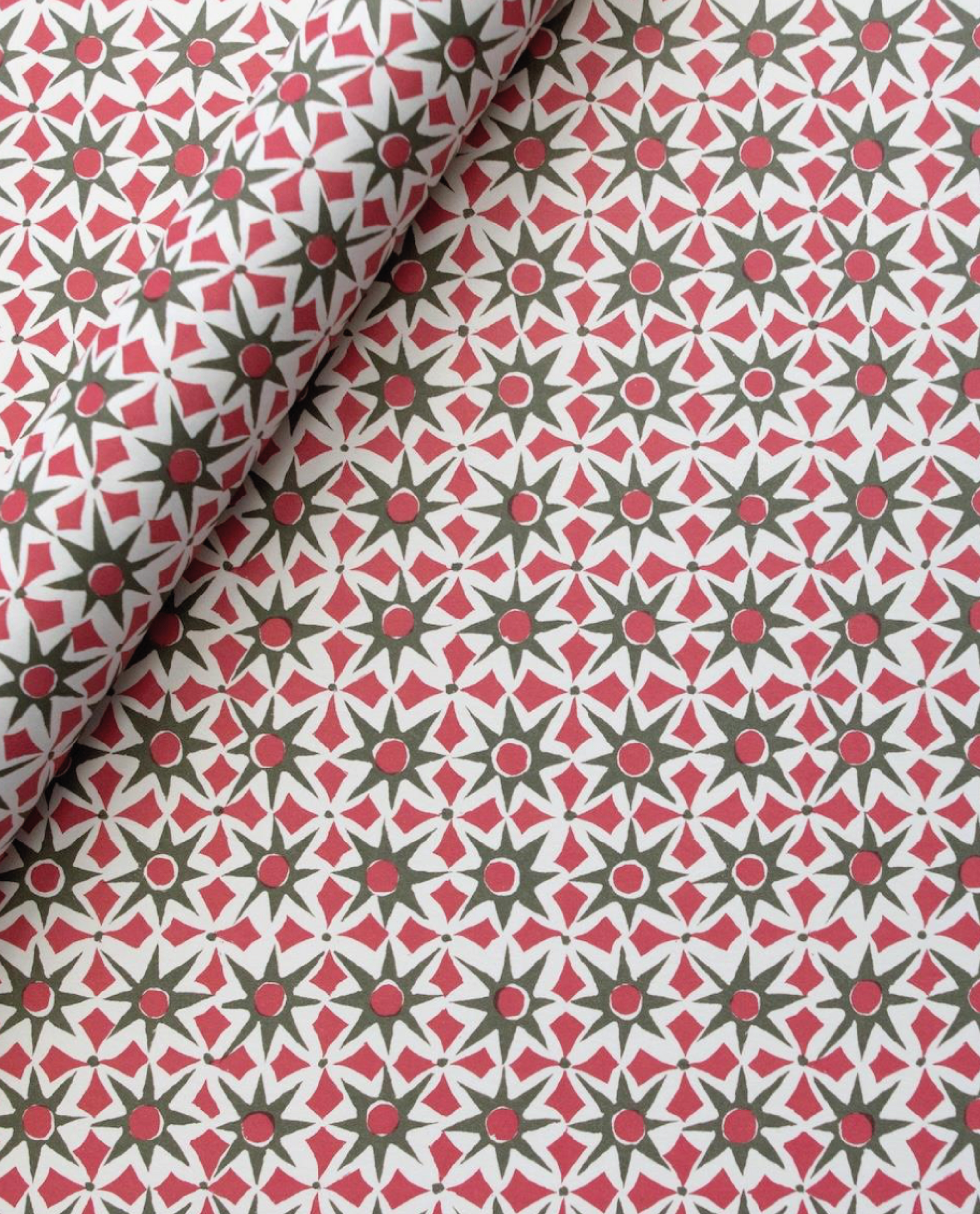 Add Gift Wrap - Alehambra Green & Pink