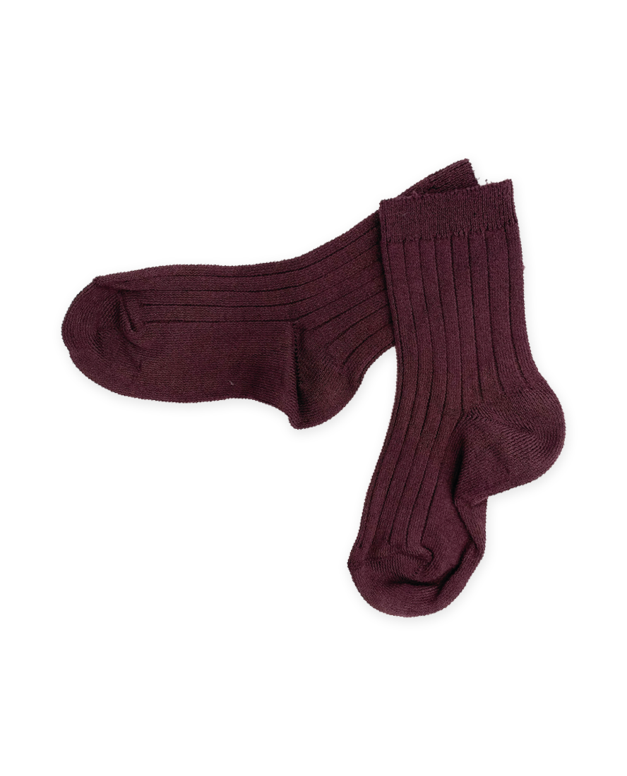 Short Ribbed Socks in Burgundy